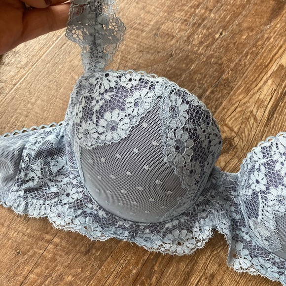 Victoria's Secret Other - Victoria Secret Demi bra